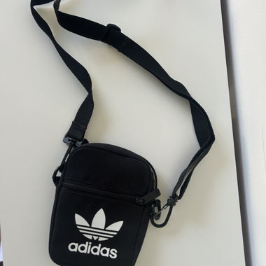 Adidas Mini Crossbody-Tasche