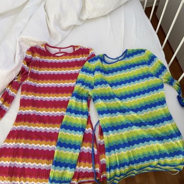 Robe longue à manches longues rayée x2, taille M