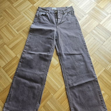 Braune Jeans, weit, gerade