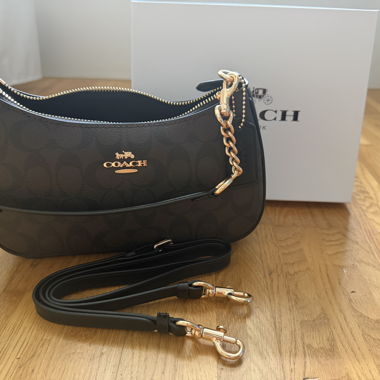 Coach Crossbody/Handbag Black