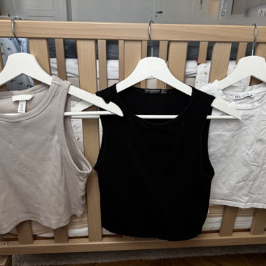 Lotto di 3 crop top - beige, noir, bianco