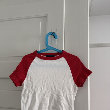 brandy melville tshirt
