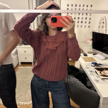 maglione con dettagli carini