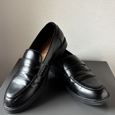 Loafers 