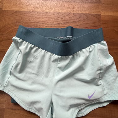 Nike Sportshorts hellblau dry fit