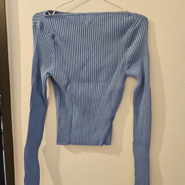Blue top