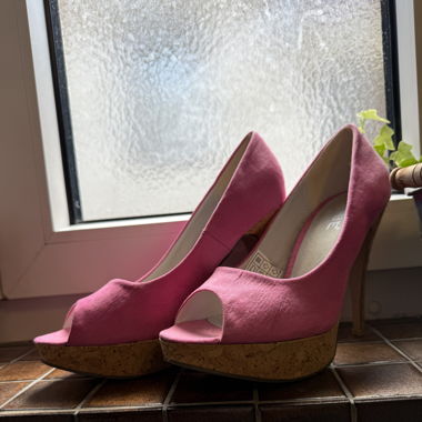 Peeptoes High Heels