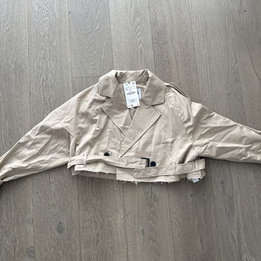 Veste courte beige / Trench court zara