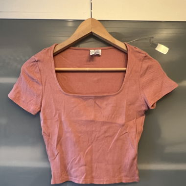 Pinkes Croptop