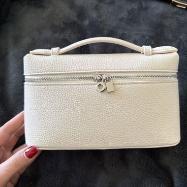 White vanity case bag