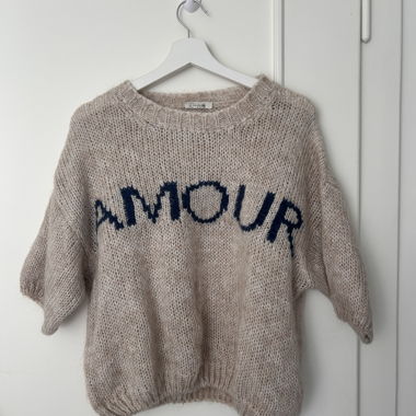 Amour knit sweater
