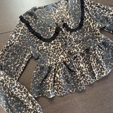 Blouse léopard avec col