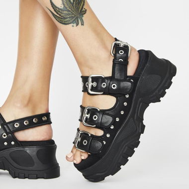 Buffalo GLDR OB Platform Sandals black