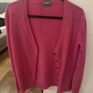 Nuovo cardigan in lana merino United Colors Benetton