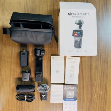 DJI Osmo Pocket 3 Combo