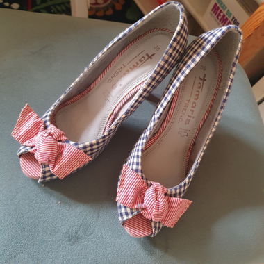 Escarpins Pin Up Peeptoes