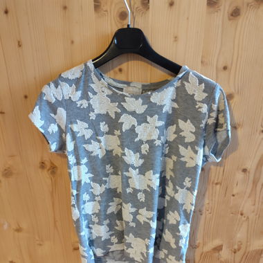 Grey T-shirt