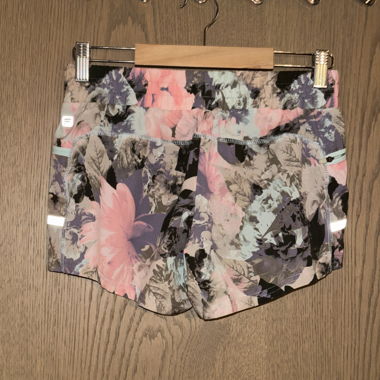 Blumenlaufshorts