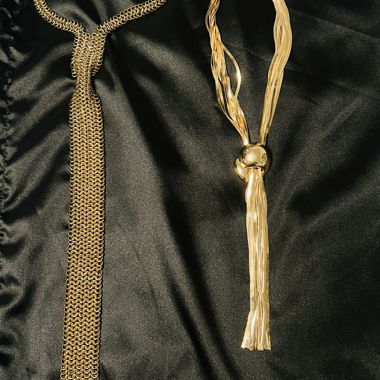 Colliers cravates métalliques Zara