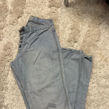 ausgestellter Vintage-Denim