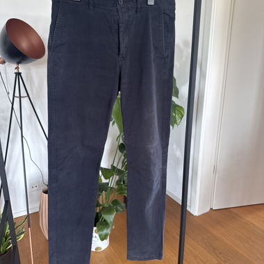 Chino Dunkelblau