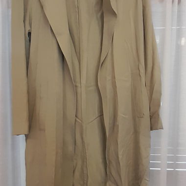 Women's Jacket Without Closure