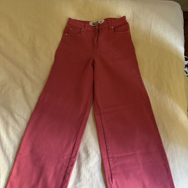 Rosa Hose Silvian Heach