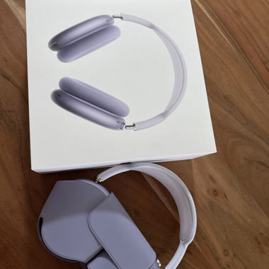 AirPods Max
