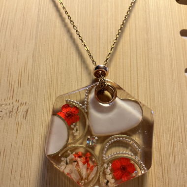 Handemand Collier coeur et fleur