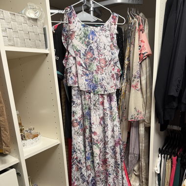 Langes Kleid