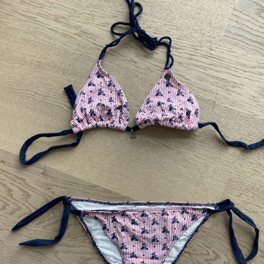 Bikinis 