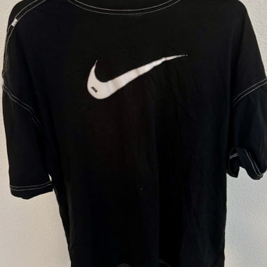 T-shirt Nike