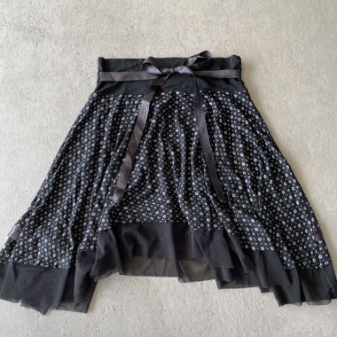 flowy black and white flower skirt