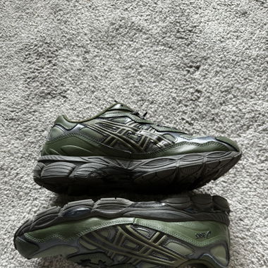Asics gel nyc moss green