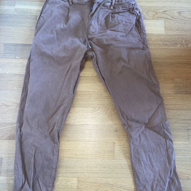 Braune Hose