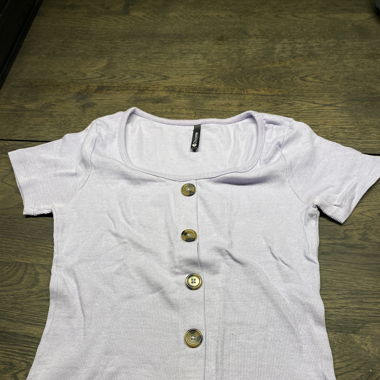 Shirt mit Knöpfen