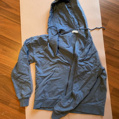 Zip up hoodie in blaugrau