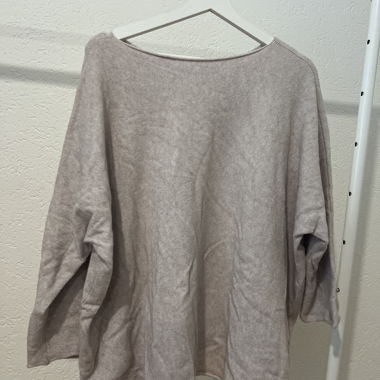 Knit sweater