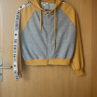Streetwear hooded jacket