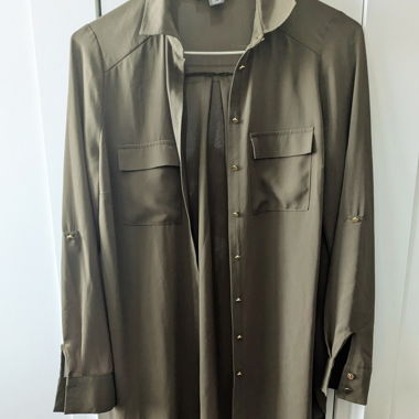 Blusa kaki