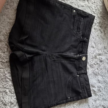 Short en jean noir