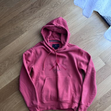 Jordan pullover
