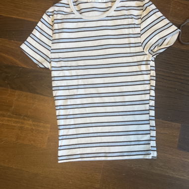 T-shirt rayé à manches courtes