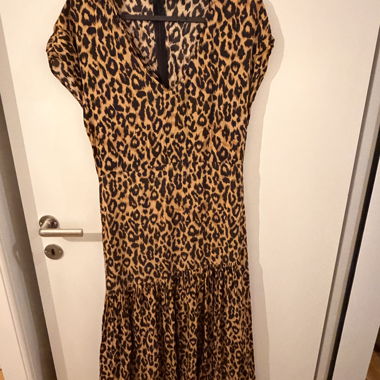 Abito Zara con stampa leopardata