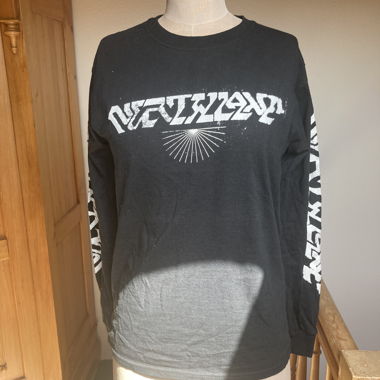 Northlane Longsleeve Size S