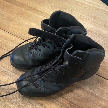 Dance Sneakers