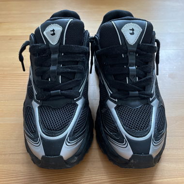 Bershka, sneaker low - black