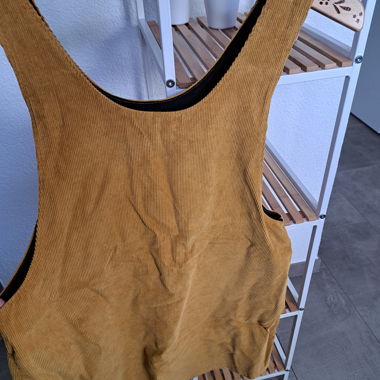 Kleid / Latzkleid