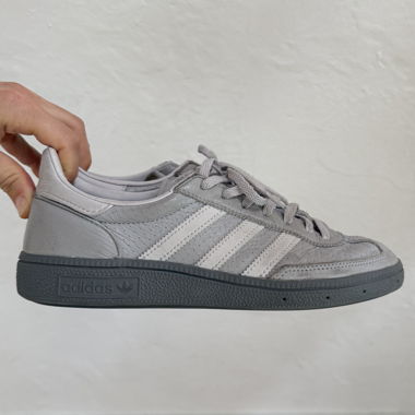 Adidas Spezial grau