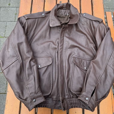 VINTAGE BROWN HEAVY LEATHER JACKET